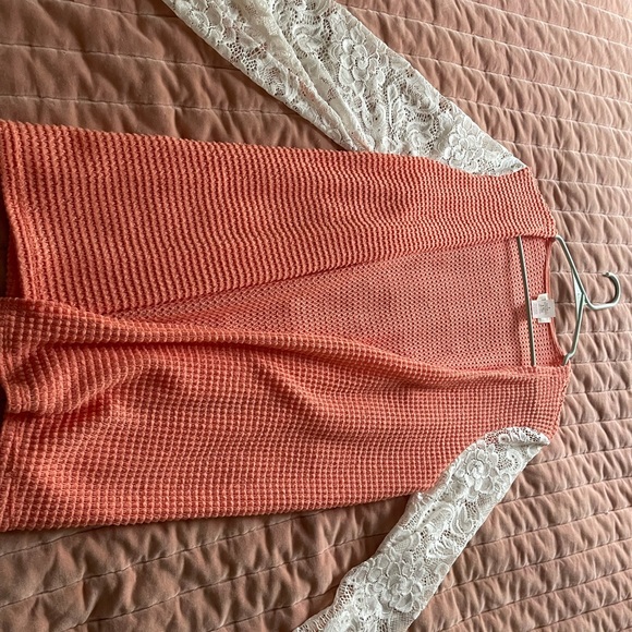 New, never worn coral cardigan w lace sleeves. - Picture 2 of 2